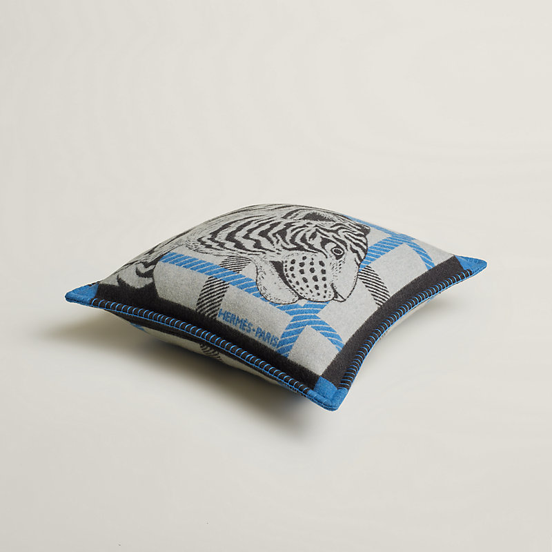 Tigre Altai 2 pillow | Hermès USA